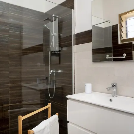 Daire Zaffiro 1 Torre Lapillo