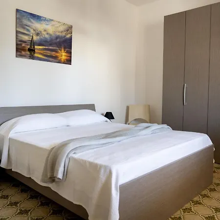 Daire Zaffiro 1 Torre Lapillo