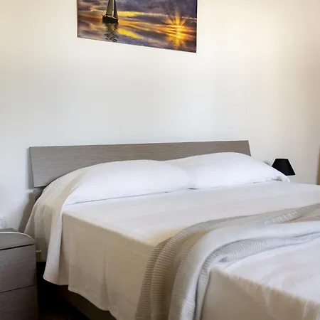 Zaffiro 1 托雷拉皮罗