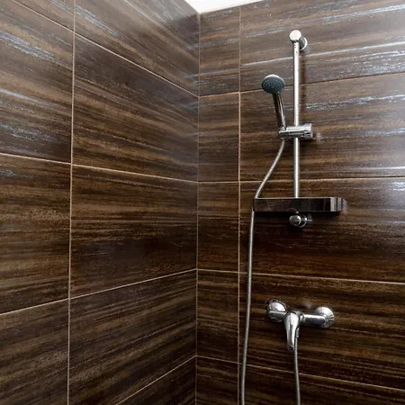 Zaffiro 1 * Torre Lapillo